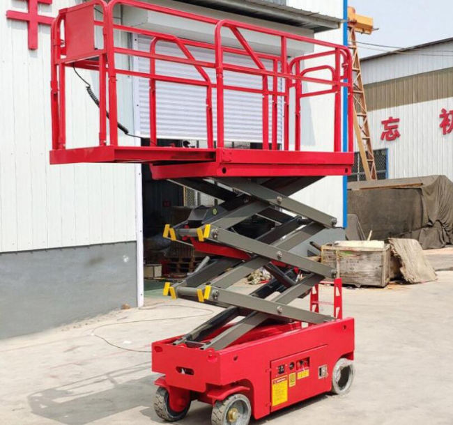 洋浦经济开发区移动剪叉式升降机